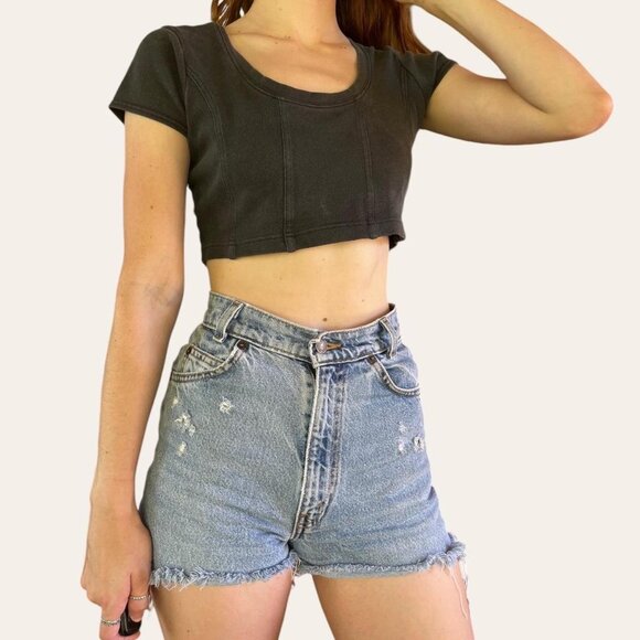 80s/90s vintage cropped charcoal gray baby tee Betty Blue - Picture 2 of 6